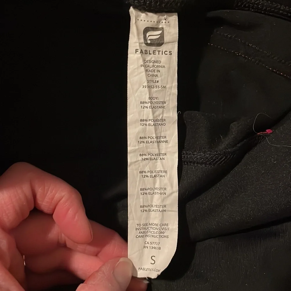 Fabletics Black Crop Leggings w/Pink Piping Details